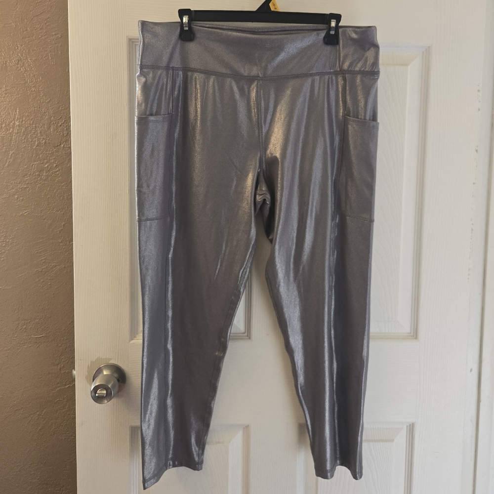 Silver Leggings with Side Pockets